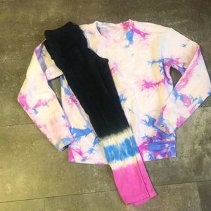 Never worn. Legging sweater set